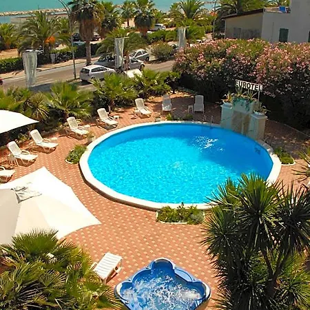 Eurotel ホテル 3*